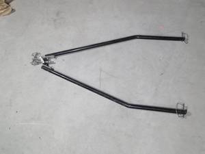 lot 163 image: Universal tow hitch