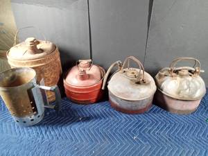 lot 170 image: 4 Vintage metal gas cans and a charcoal &nbspburner