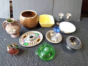 lot 132 image: Shawnee planter, Victors Co. metal dish for Sheridon hotel, silver plated valero goblets, John Deere bowl, green Depression glass juicer and more juicer