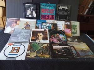 lot 127 image: LP records