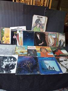 lot 122 image: LP records