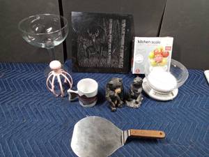lot 76 image: granite cutting board and more