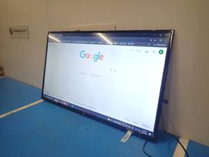 lot 2 image: TCL&nbsp49D100 49 TV  49 screen with 1920 x 1080 HD Resolution  120Hz Refresh Rate  Includes power cable and Remote 