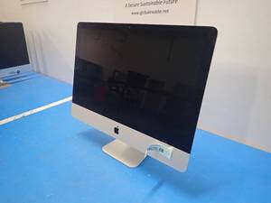 lot 7 image: Apple&nbspiMac14,4 A1418 MF883LLA &nbspINTEL(R) CORE(TM) I5-4260U CPU  1.40GHZ  8GB LPDDR3 SDRAM  500GB HDD  Includes IOS and power cable 