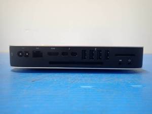 lot 22 image: Apple&nbspMacmini7,1 PC &nbspINTEL CORE I5-4278U 2.6 Ghz  16GB LPDDR3 SDRAM  NO HD  NO IOS  Includes power cable 