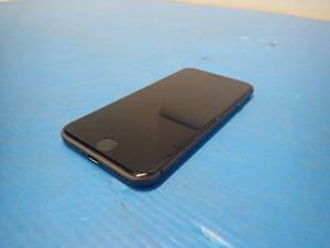 lot 32 image: Apple&nbspiphone 8 A1863  64GB of storage  Cellular Carrier Unlocked  Includes Charging Cable 