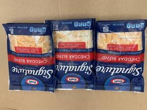 lot 30 image: Kraft Signature Cheddar Blend Cheese (Lot of 3)