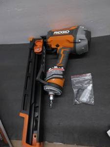 lot 225 image: RIGID 21° 3-12 in. Round-Head Framing Nailer (TOOL ONLY)  NEW, OPEN BOX, NOT TESTED