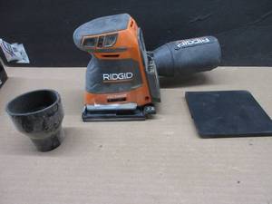 lot 244 image: RIDGID 18-Volt OCTANE Cordless Brushless 3-Speed 14 Sheet Sander (TOOL ONLY) USED, DUSTY, TESTED, WORKS