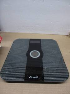 lot 259 image: Escali Solar Bathroom Scale for Body Weight with Solar Cell Charging Technology and Backup USB Charging, Extra-High Capacity of 440 lb USED, TESTED, WORKS