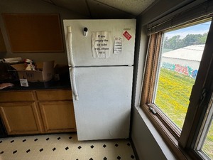 lot 22 image: Frigidaire Refrigerator. Top Freezer.  Good Condition.