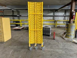 lot 38 image: Portable Yellow Expandable Fence