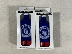 lot 144 image: Pair of New Snap Shot 500ML Flasks