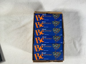 lot 126 image: Crest Be Adventurous Toothpaste Mint Chocolate (24 Tubes)