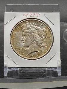 lot 22 image: 1922-D U.S. Mint Silver Peace Dollar
