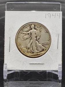 lot 40 image: 1944 U.S. Mint Silver Walking Liberty Half Dollar