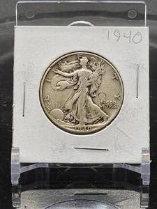 lot 103 image: 1940 U.S. Mint Silver Walking Liberty Half Dollar