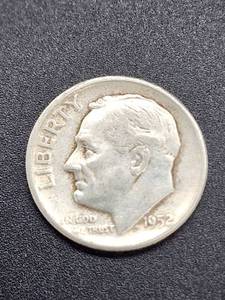lot 93 image: (9) Assorted U.S. Mint Silver Roosevelt Dimes