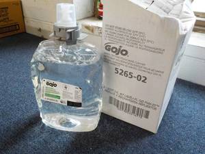 3 x 2 liter Jugs GOJO Hand Cleaner...