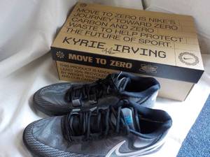 Kyrie Irving Nike Shoes size Mens 9.5