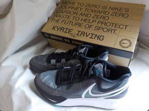 Kyrie Irving Nike Shoes size Mens 11.5