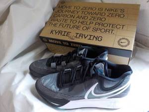 Kyrie Irving Nike Shoes size Mens 11.5