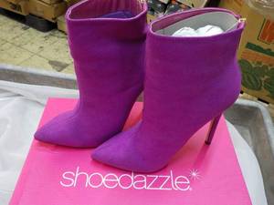 Shoe Dazzle Magenta size 7 Booties
