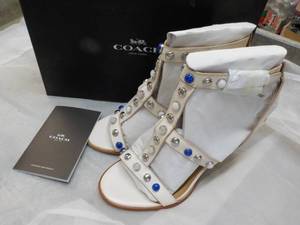 Coach Isabel size 7.5 Semi Matte Calf Chalk