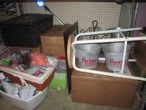 lot 42 image: (EW5) Assorted Unsold Lots ...