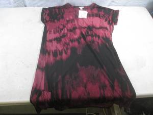 lot 45 image: (EC1) Lula Roe Dress Size XS - New with Tags