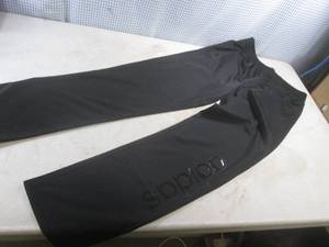 lot 55 image: (CSB) Adidas Stretch Waist Pants Size XL (18)
