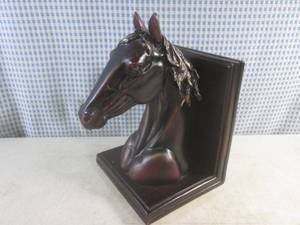 lot 71 image: (FS) Horse Bookend 10 12 High...