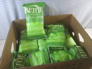 lot 128 image: (EC2) 12 Bags Kettle Brand Jalapeno Potato Chips 5oz Best by Nov 2024
