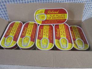 lot 138 image: (B-3) Box of 25 Cans Flat Fillets of Anchovies - Past Date
