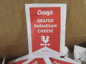 lot 148 image: (BR3) 200 Packets of Grated Parmesan Cheese Best by Sept 2024