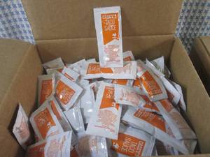 lot 156 image: (BR3) 400 Pouches of Taco Sauce 2 Boxes of 200 Best by June 2024