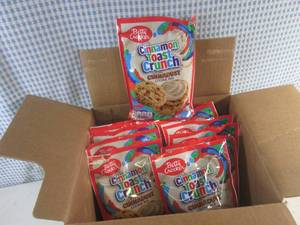 lot 251 image: (C-1) 12 Pouches Betty Crocker Cinnamon Toast Crunch Cinnaburst Cookie Mix 12.6oz Best by March 2024