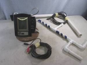 lot 309 image: (D-3) Bottom Line Side Finder Tournament Leader 1200 with Accessories