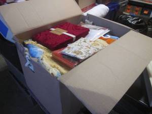 lot 311 image: (EW3) Big Box Full of Assorted Bedding, Table Clothes Etc