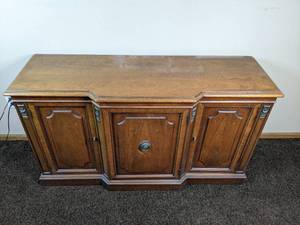lot 99 image: Wood Credenza on Wheels