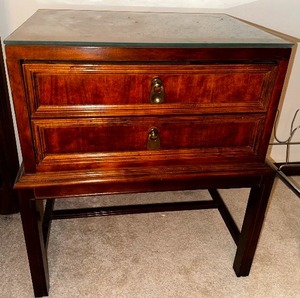lot 13 image: Vintage Hammary Two Drawer Nightstand
