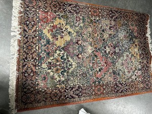 lot 60 image: Old Masters Collection Area Rug, Measuring 4 X 6