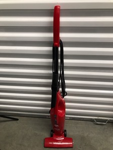 lot 62 image: Dirt Devil Versa Power Stick Vacuum