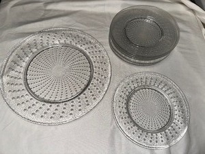 lot 118 image: Rare Italian Cristalleria Europa Crystal Radiating Circles Platter and Set of 6 Bublle Glass Sprial Salad Plates