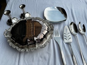 lot 177 image: Variety of Silver Plated Serving Pieces