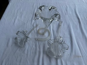 lot 180 image: Three Vintage Glass Flowers