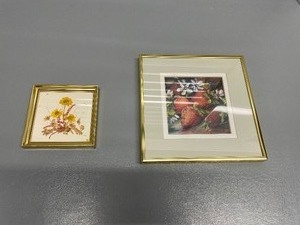lot 158 image: Two Framed Pieces Of Floral Artwork, One Measuring 5 x 5 The Other Measuring 9 x 9