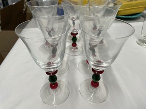 lot 130 image: Set of 10 Mikasa Festive Kensington Stemware Holiday Wine Glasses