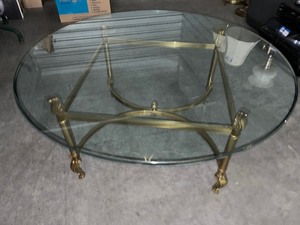 lot 141 image: Vintage Brass Glass Top Hollywood Regency Coffee Table