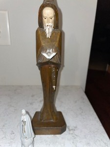 lot 46 image: Vintage Wooden Hand Carved Priest Monk Folk Art Decor